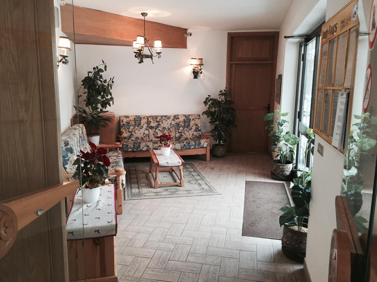 卡纳泽伊 Garni Hirsch酒店 外观 照片